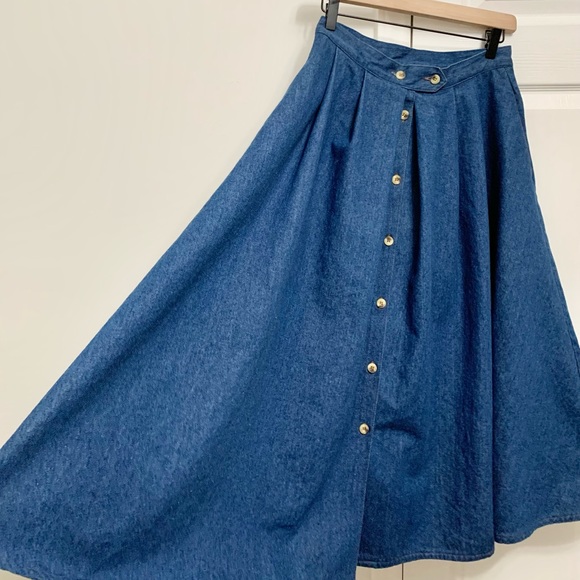 Vintage Denim Maxi Skirt - Vintage 11-12 - FITS LIKE 6/8 - Picture 11 of 14
